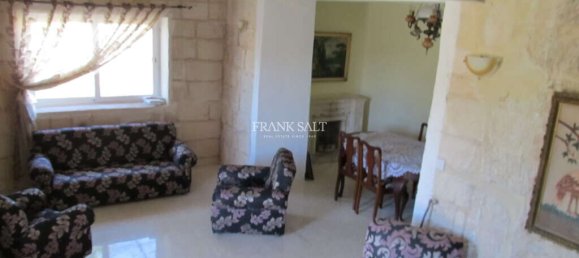 3 bedrooms House in Mgarr, Malta No. 10727 9