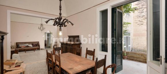 Edificio de 5 habitaciónes en Lecce, Italy No. 225094 11