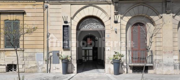 Edificio de 5 habitaciónes en Lecce, Italy No. 225094 4