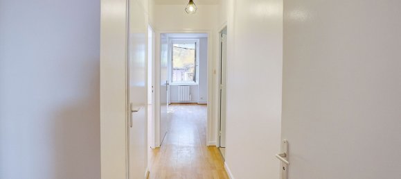 Apartamento de 3 habitaciónes en Bourgoin-Jallieu, France No. 337628 5