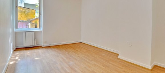 Apartamento de 3 habitaciónes en Bourgoin-Jallieu, France No. 337628 3