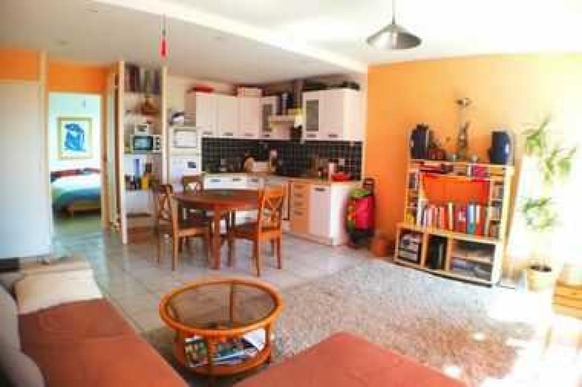 Estudio en el condominio en Angers, France No. 27520