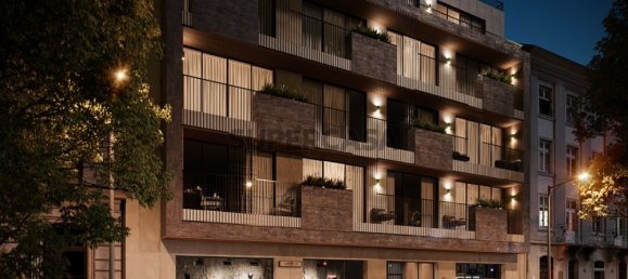 149m² Commercial property in Aveiro, Portugal No. 158044 3