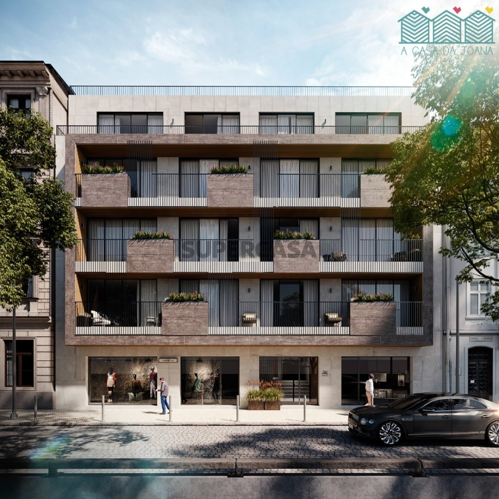 149m² Commercial property in Aveiro, Portugal No. 158044