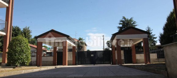 Квартира с 1 спальней в Кардано аль Кампо, Италия № 311944 24