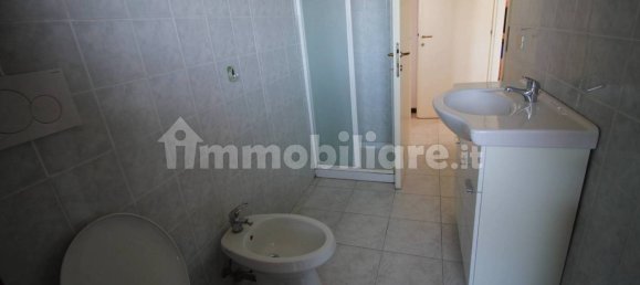 Квартира с 1 спальней в Кардано аль Кампо, Италия № 311944 17