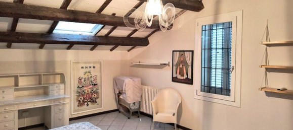 8غرفة منزل في Ferrara, Italy رقم 135791 31