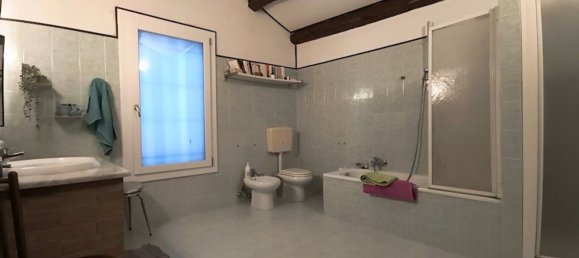 8غرفة منزل في Ferrara, Italy رقم 135791 46