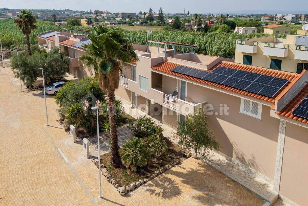 Квартира с 1 спальней в Ното, Италия № 211214