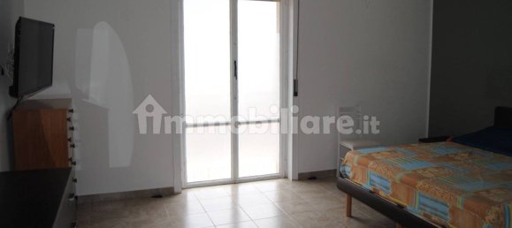 Apartamento de 2 dormitorios en Floridia, Italy No. 61490 20