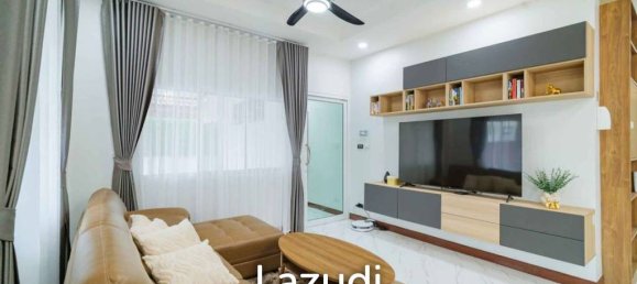 4 bedrooms Villa in Bang Tao, Thailand No. 23526 2