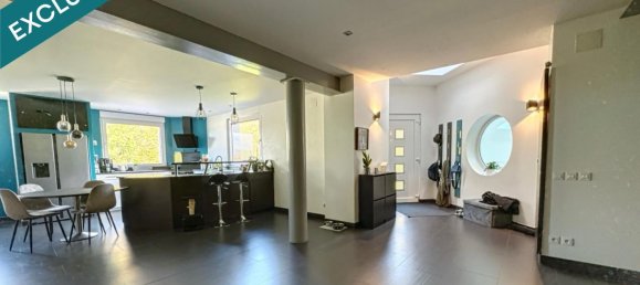 5 bedrooms House in Piblange, France No. 212494 15