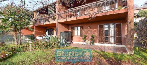 5-Zimmer Villa in Erba, Italy, Nr. 38364 2