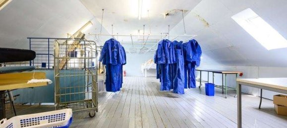 1-salle Bâtiment à Leer, Germany No. 207823 16