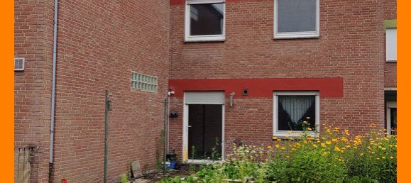 Таунхаус с 6 комнатами в Гютерсло, Германия № 250982 8