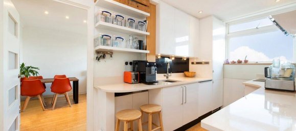 1 bedroom Apartment in London, United Kingdom No. 9051 3