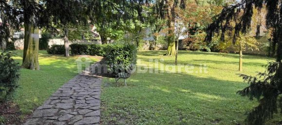 Квартира с 3 спальнями в Монца, Италия № 324832 32