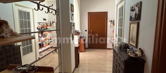 Квартира с 3 спальнями в Монца, Италия № 324832 18