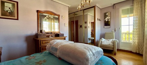 Casa de 5 dormitorios en Santa Marta de Tormes, Spain No. 27628 37