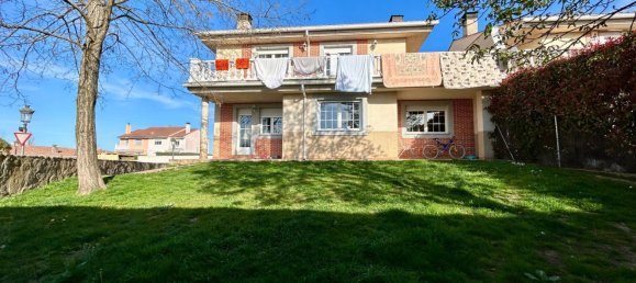 Casa de 5 dormitorios en Santa Marta de Tormes, Spain No. 27628 49