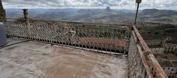 3 bedrooms House in Mussomeli, Italy No. 57936 25