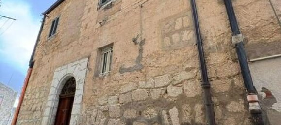 3 bedrooms House in Mussomeli, Italy No. 57936 2