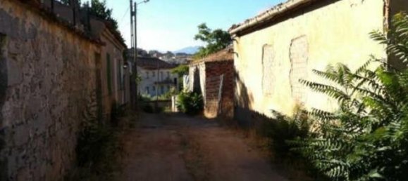 Grundstück in Segovia, Spain 843m², Nr. 109235 4