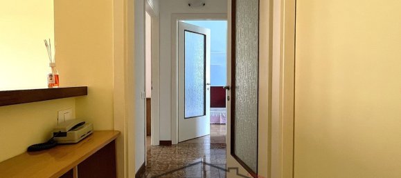 3 Schlafzimmer Wohnung in Cernobbio, Italy, Nr. 362301 13