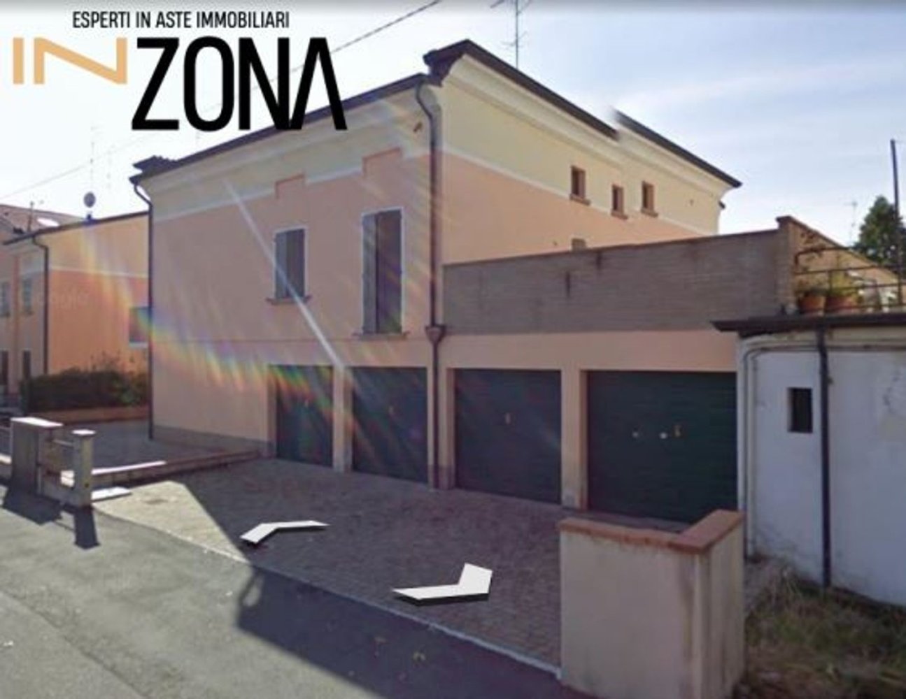 2غرفة شقة في Mirandola, Italy رقم 95960