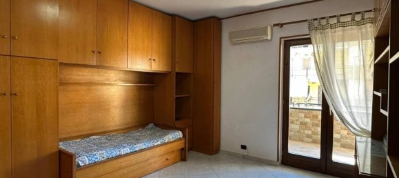 Penthouse de 5 divisões em Mugnano di Napoli, Italy N.º 35275 35