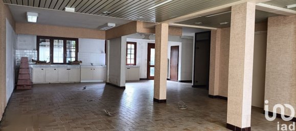 4 bedrooms House in Lauriere, France No. 110499 2