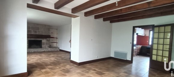 4 bedrooms House in Lauriere, France No. 110499 7