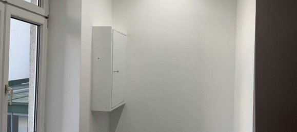 2 rooms Apartment in Ottakring, Austria No. 140396 2