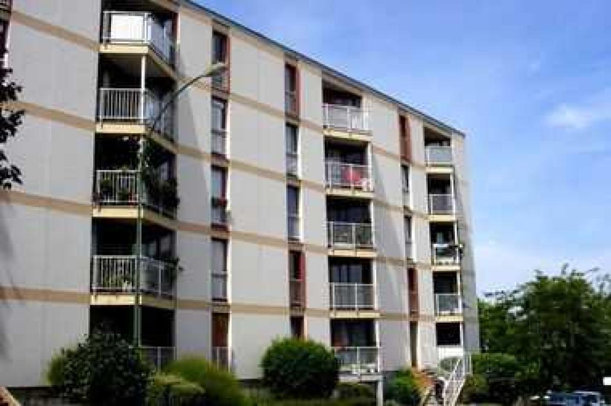 4 bedrooms Condo in Longjumeau, France No. 34468