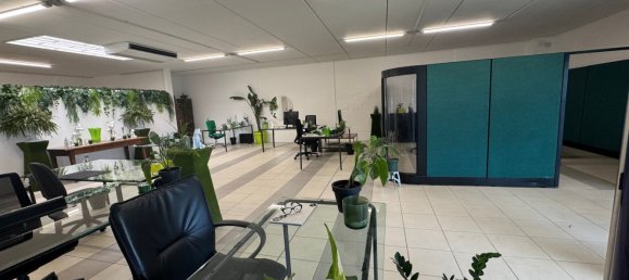 160m² Office in Udine, Italy No. 310882 2