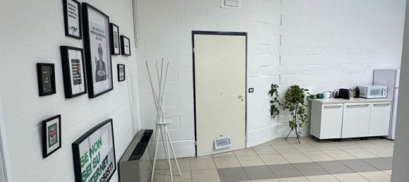 160m² Office in Udine, Italy No. 310882 24