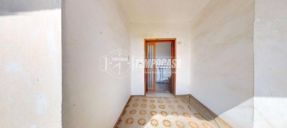 7 rooms House in Corigliano d'Otranto, Italy No. 10469 13
