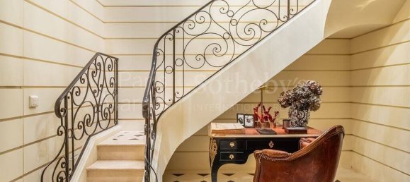 Дуплекс с 3 спальнями в Париж, Франция № 182612 8