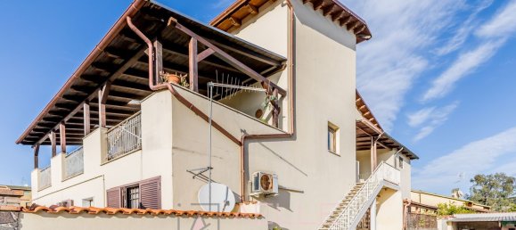 Квартира с 2 комнатами в Рим, Италия № 261482 20