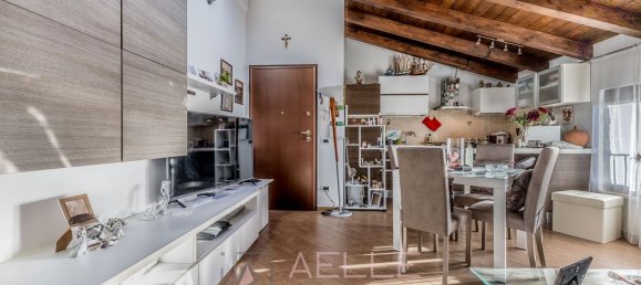 Квартира с 2 комнатами в Рим, Италия № 261482 7