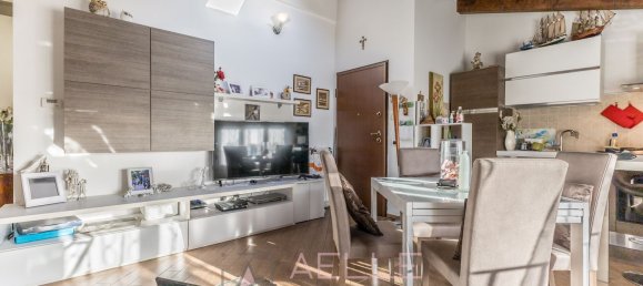 Квартира с 2 комнатами в Рим, Италия № 261482 8