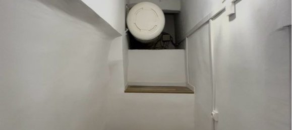 Studio in La Ciotat, France No. 301098 3