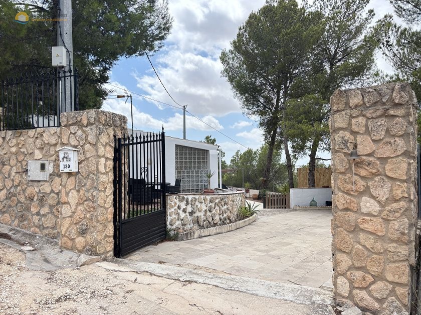 2 bedrooms House in Pinoso, Spain No. 178250