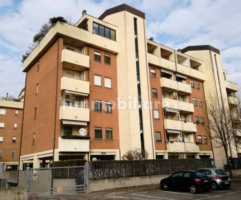 2 bedrooms Apartment in Rho, Italy No. 372582