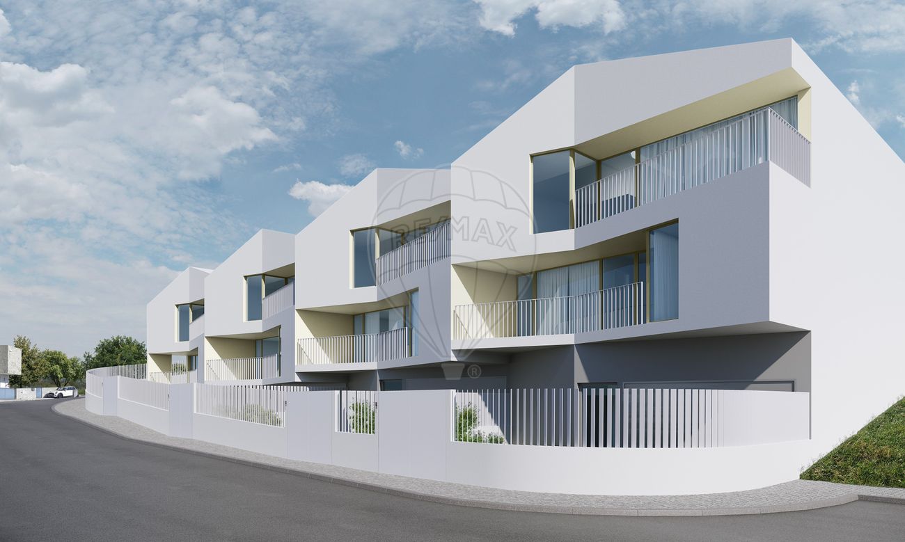 3 bedrooms Land in Torres Vedras, Portugal No. 64155