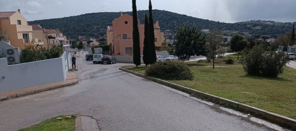 237m² Property in Kalyvia Thorikou, Greece No. 3298 2