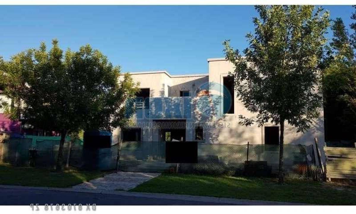 Дом с 4 спальнями в Тигре, Аргентина № 89965