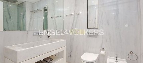 2 bedrooms Apartment in Lisbon, Portugal No. 12135 10