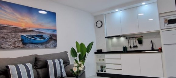 Квартира с 2 спальнями в Фуэнхирола, Испания № 143789 4