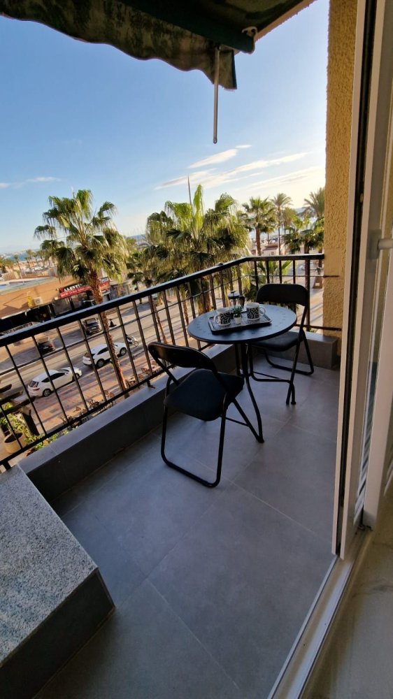 Квартира с 2 спальнями в Фуэнхирола, Испания № 143789